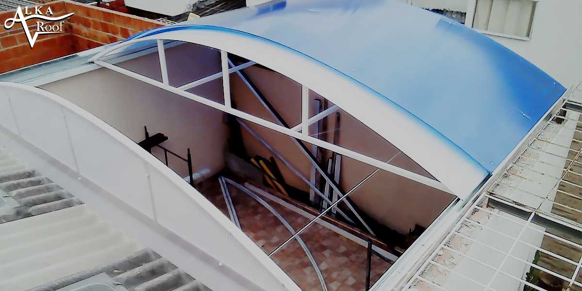 سقف متحرک برای بالکن