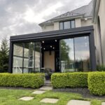 پنجره گیوتینی خانه و ویلا